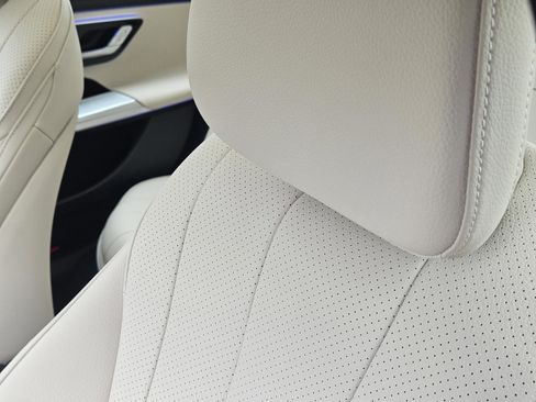 Certified 2025 Mercedes-Benz E 350 Sedan image 7
