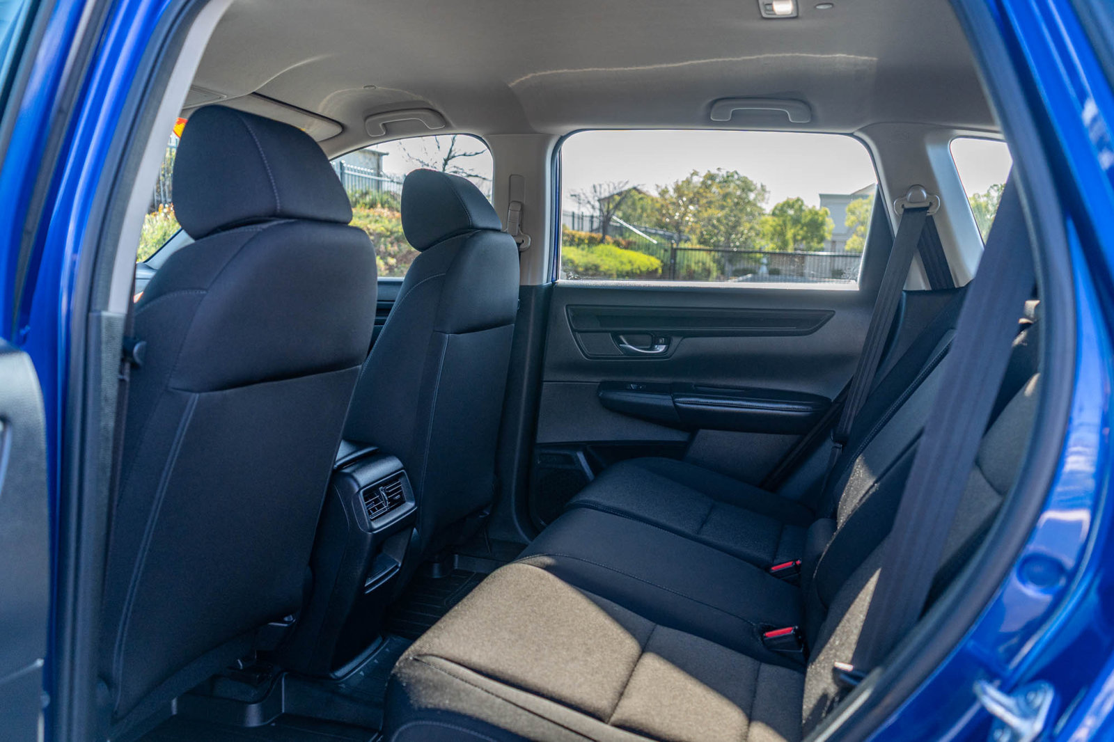 Used 2024 Honda CR-V LX image 16