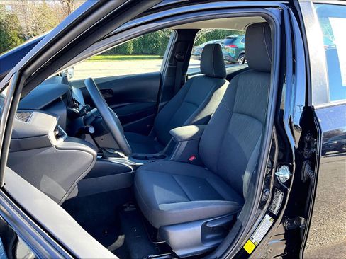 Used 2023 Toyota Corolla LE image 10