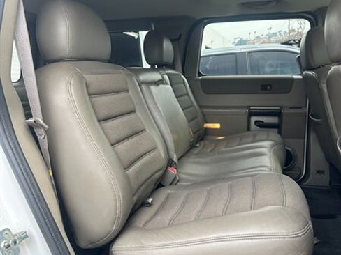 Used 2003 HUMMER H2 image 3
