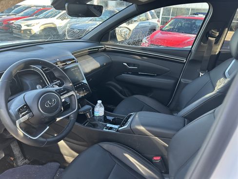 Used 2024 Hyundai Santa Cruz Limited image 23