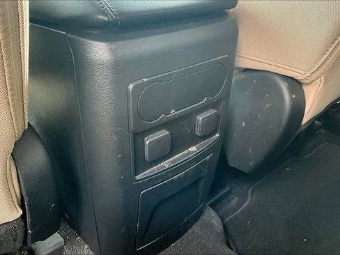 Used 2023 Ford Explorer 4WD image 40