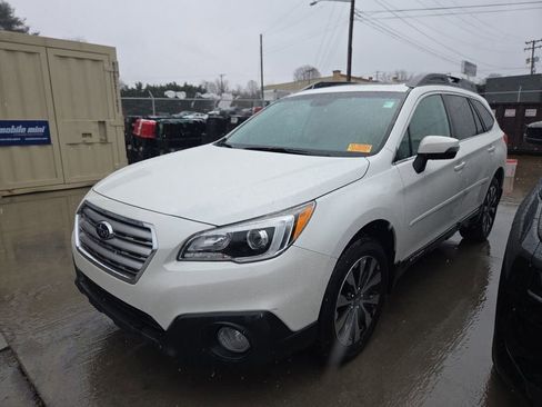 Used 2016 Subaru Outback 2.5i Limited image 8