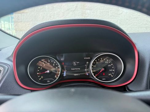 Used 2020 Jeep Compass Trailhawk AWD/4WD image 37