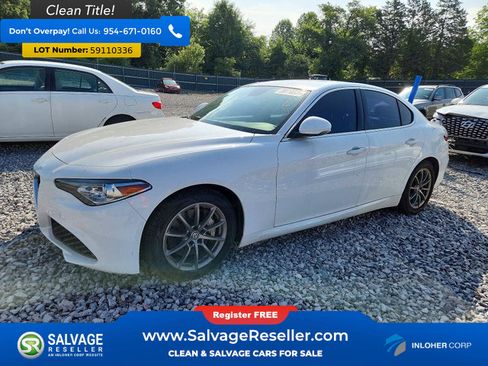 Used 2017 Alfa Romeo Giulia RWD image 1