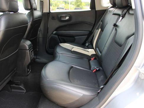 Used 2021 Jeep Compass Latitude w/ Sun and Sound Group AWD/4WD image 38