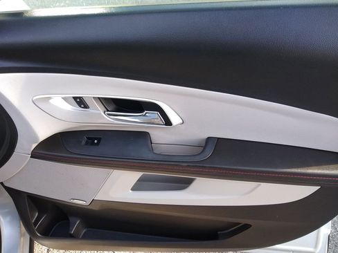 Used 2012 Chevrolet Equinox LT image 10