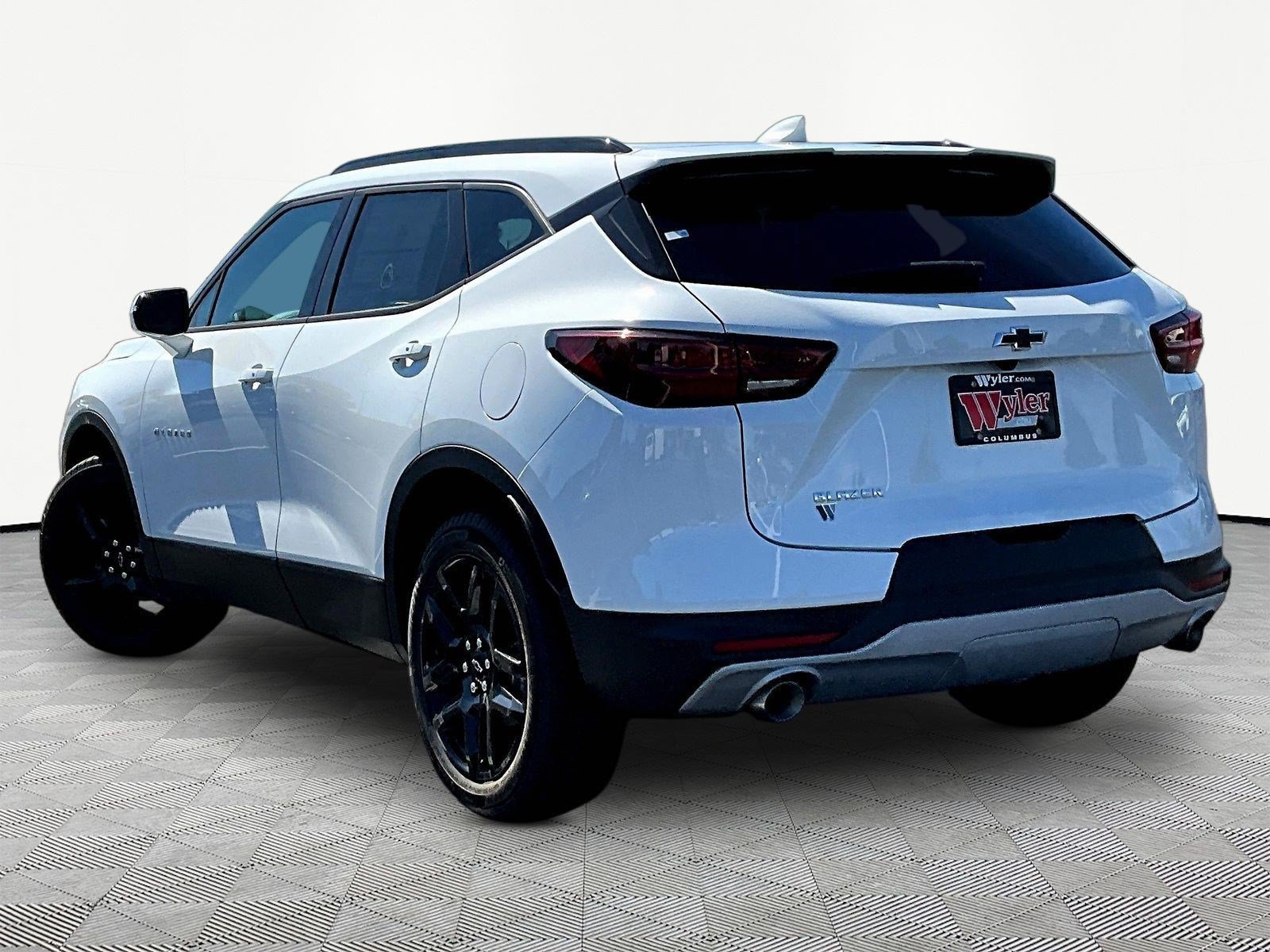 New 2026 Chevrolet Blazer LT FWD image 3