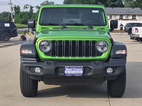 Used 2026 Jeep Wrangler Unlimited Sport AWD/4WD image 19