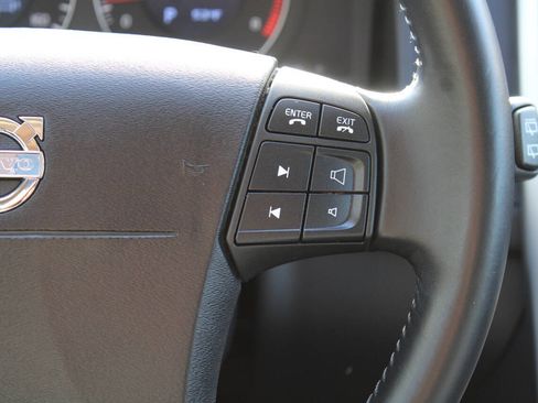 Used 2010 Volvo XC60 3.2 image 40