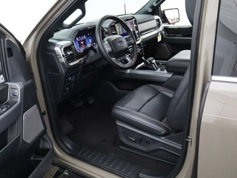 Used 2025 Ford F150 Lariat w/ Equipment Group 501A Mid AWD/4WD image 17