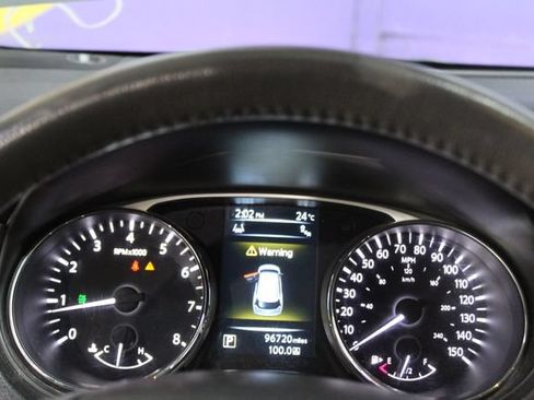 Used 2014 Nissan Rogue SL AWD/4WD image 18