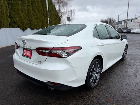 Certified 2023 Toyota Camry XLE w/ Cold Weather Package image 8