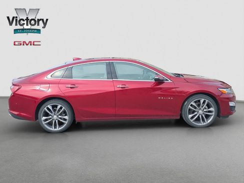 Used 2019 Chevrolet Malibu Premier w/ Sun and Wheel Package FWD image 18