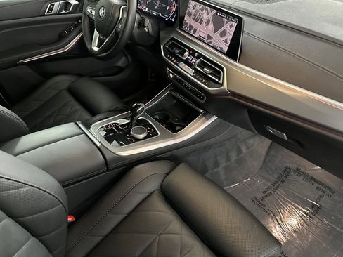 Used 2023 BMW X5 sDrive40i image 16