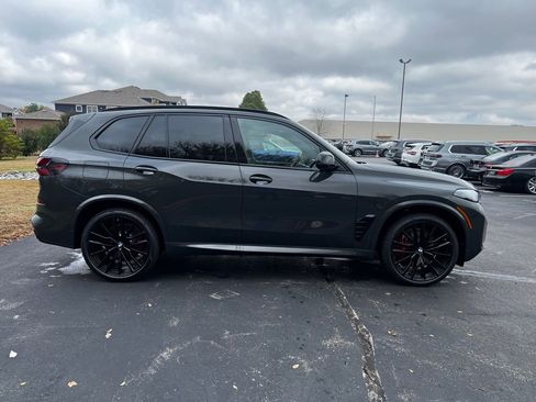 New 2026 BMW X5 M60i image 4