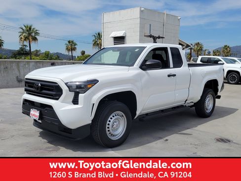 Certified 2025 Toyota Tacoma SR image 1