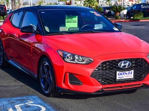Used 2020 Hyundai Veloster Turbo Ultimate image 3