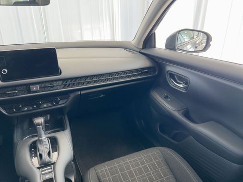 Used 2026 Honda HR-V LX image 26