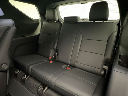 New 2026 Chevrolet Traverse LT w/ Driver Confidence Package image 30