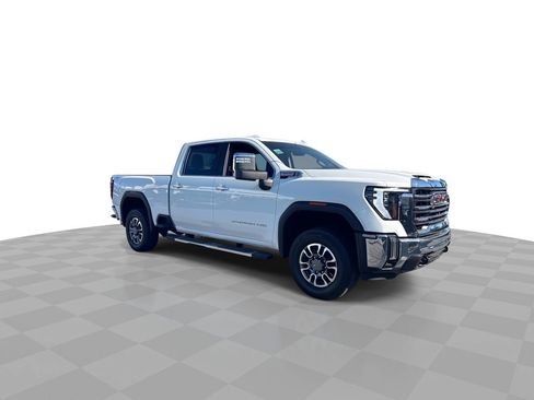 Used 2024 GMC Sierra 2500 SLT image 3