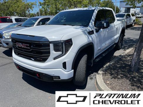 Used 2023 GMC Sierra 1500 AT4 w/ AT4 Premium Package AWD/4WD image 1