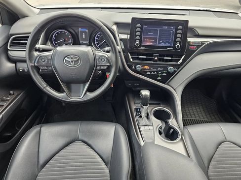 Used 2024 Toyota Camry SE FWD image 13