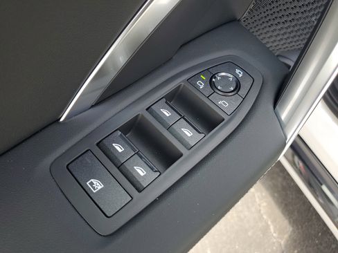 New 2026 BMW X1 xDrive28i w/ Technology Package image 19