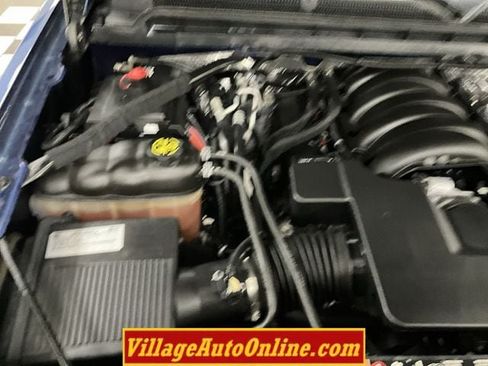 Used 2017 Chevrolet Silverado 1500 LT w/ All Star Edition AWD/4WD image 36