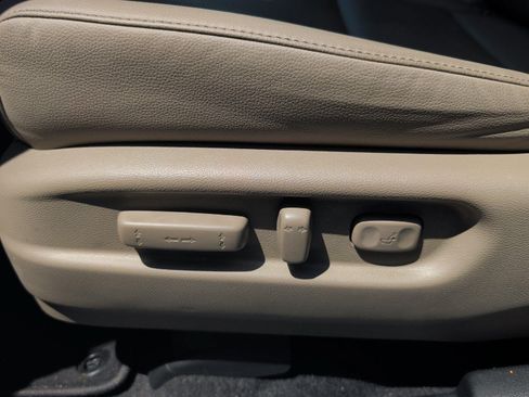Used 2023 Honda Ridgeline RTL-E image 16
