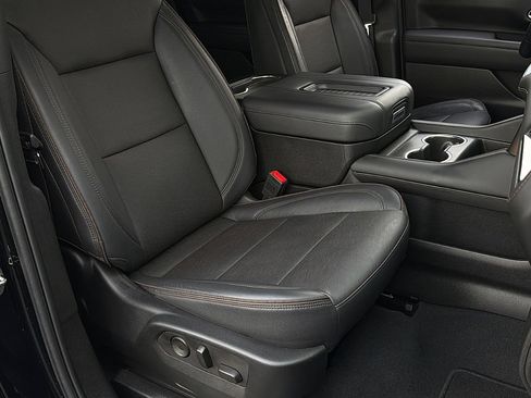 Used 2024 Chevrolet Tahoe High Country w/ Max Trailering Package AWD/4WD image 30