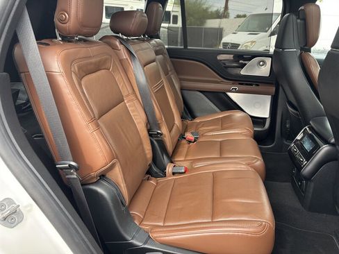 Used 2020 Lincoln Aviator Reserve w/ Equipment Group 201A image 38