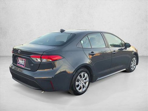 Used 2024 Toyota Corolla LE image 6
