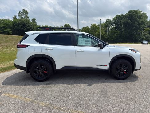 New 2026 Nissan Rogue SV w/ Rock Creek Premium Package AWD/4WD image 4