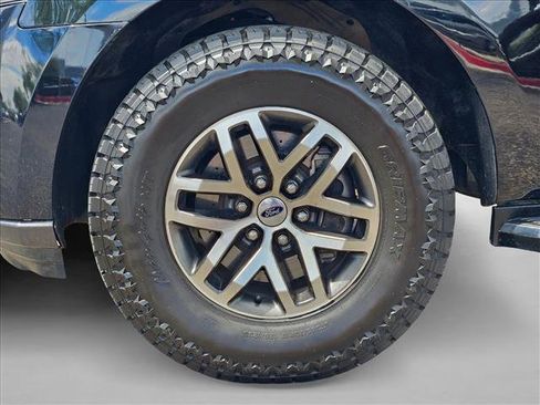 Used 2022 Ford Expedition Max Limited RWD image 29