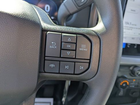 New 2025 Ford F150 XL w/ Equipment Group 103A High image 18