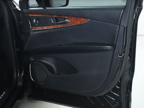 Used 2019 Lincoln Nautilus Reserve w/ Cargo Utility Package FWD image 34