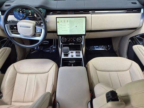 Used 2023 Land Rover Range Rover SE AWD/4WD image 19