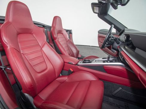 Used 2022 Porsche 911 Turbo S w/ 911 Turbo Sportdesign Package AWD/4WD image 42