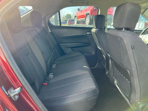 Used 2017 Chevrolet Equinox LT w/ Convenience Package FWD image 14
