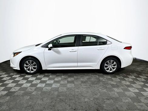 Certified 2024 Toyota Corolla LE FWD image 4