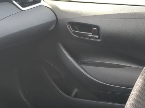 Used 2023 Toyota Corolla LE image 23