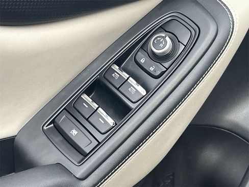 Used 2022 Subaru Forester Limited w/ Popular Package #3 image 18