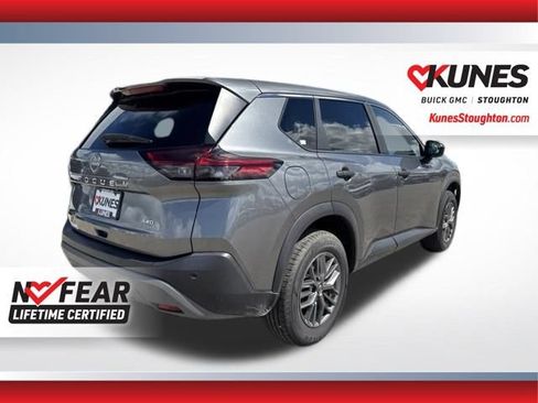 Used 2023 Nissan Rogue S AWD/4WD image 9