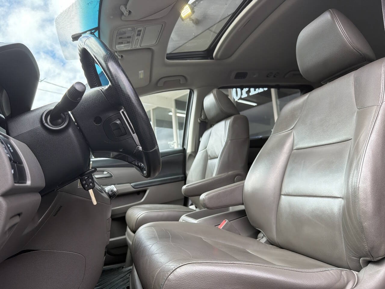 Used 2012 Honda Odyssey EX-L image 31
