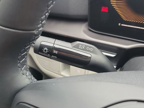 New 2026 Kia Sportage EX FWD image 30