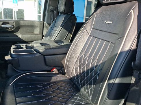 Used 2023 Chevrolet Silverado 1500 Custom RWD image 18