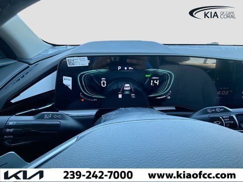 New 2026 Kia Niro EX image 38