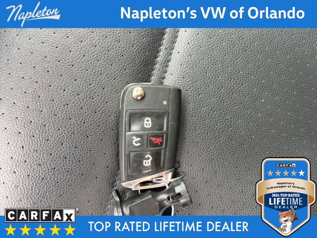 Used 2020 Volkswagen Golf 4-Door FWD image 35