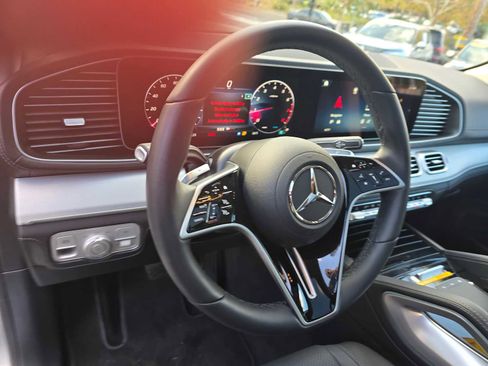 Certified 2025 Mercedes-Benz GLE 350 4MATIC image 28
